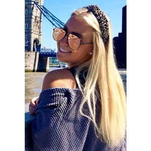 Meet your Posher, Kacey